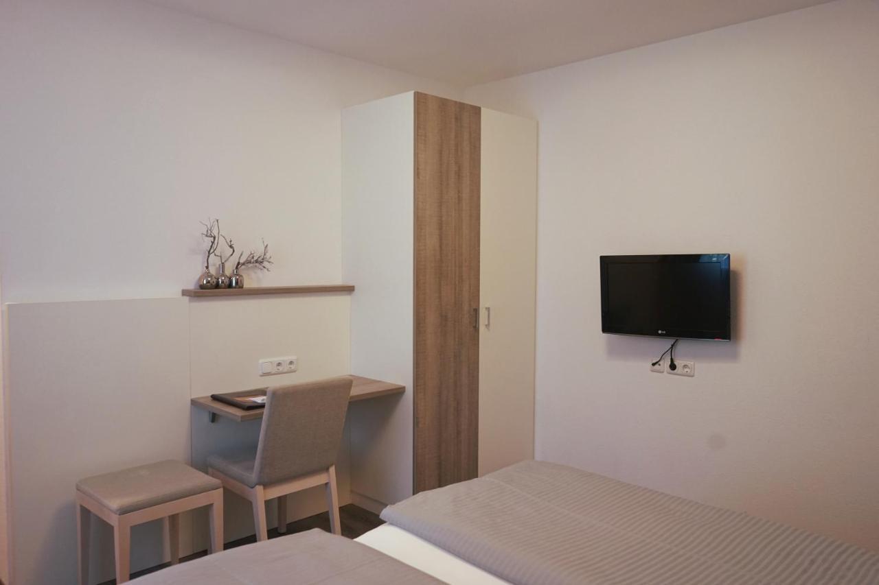 Hotel Am Ostpark Нойбиберг Экстерьер фото
