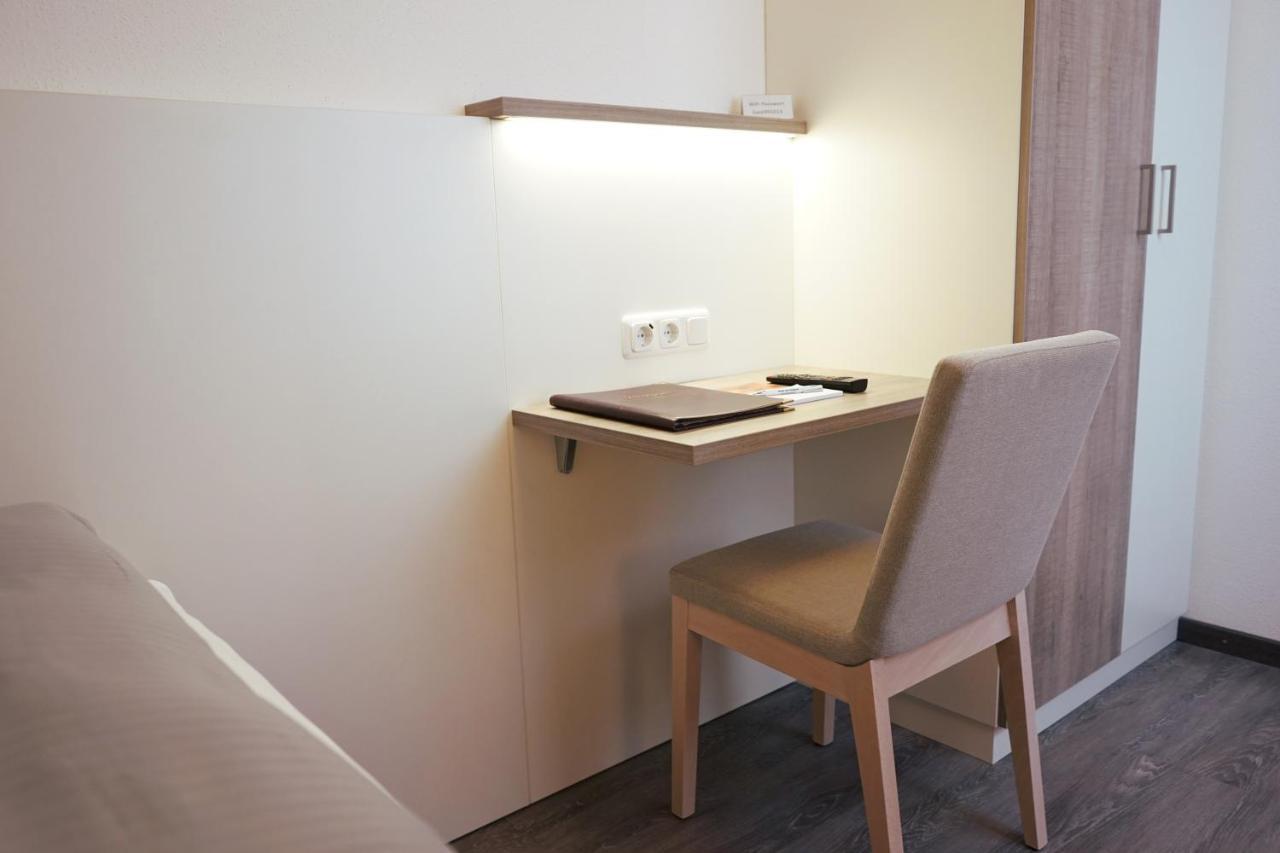 Hotel Am Ostpark Нойбиберг Экстерьер фото
